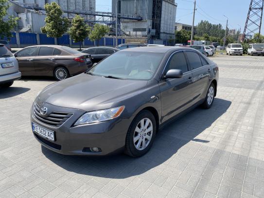 Toyota Camry                           2008г. в рассрочку