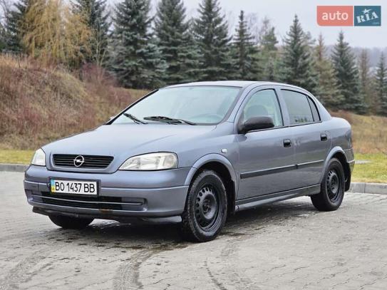 Opel Astra 2008р. у розстрочку