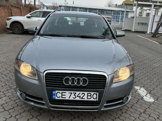 Audi A4                              2005г. в рассрочку