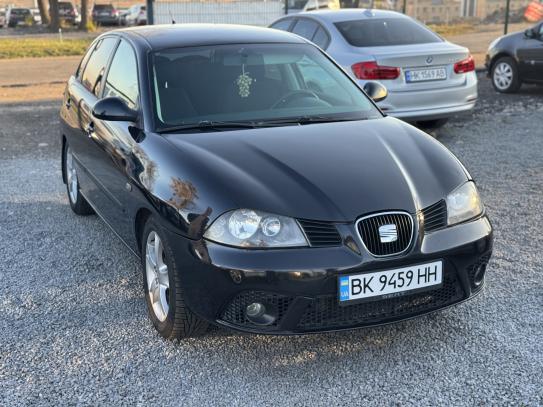 Seat Ibiza 2008г. в рассрочку