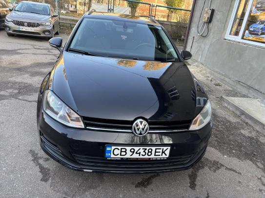 Volkswagen Golf 2015г. в рассрочку