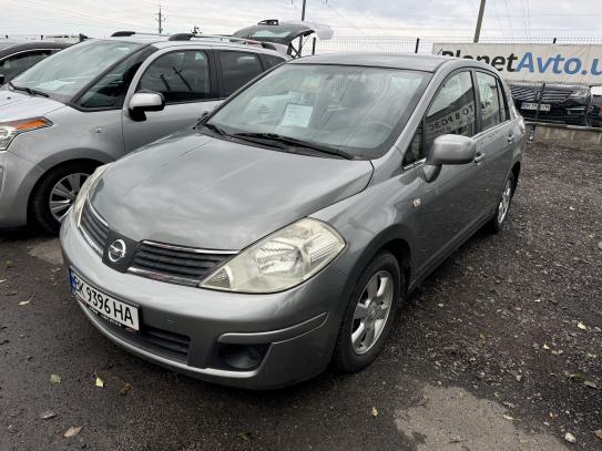 Nissan Versa 2007г. в рассрочку