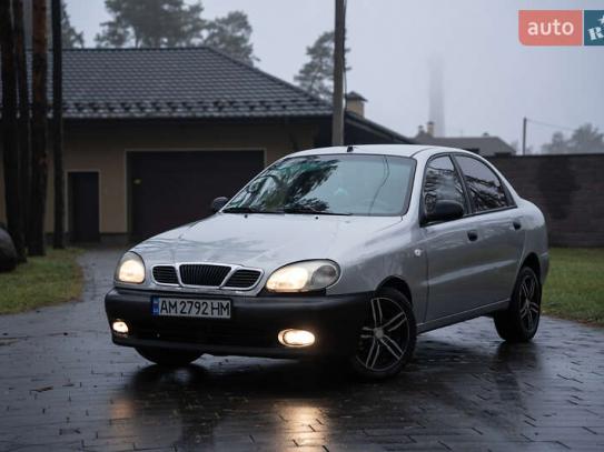 Daewoo Lanos 2008р. у розстрочку