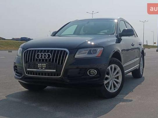 Audi Q5 2015г. в рассрочку