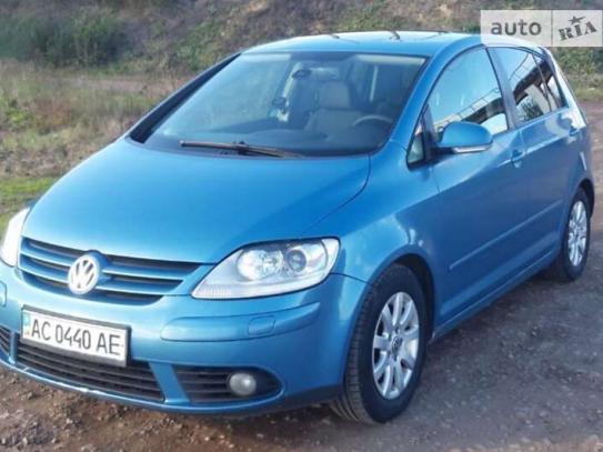 Volkswagen Golf plus 2006р. у розстрочку