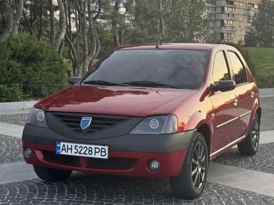 Dacia Logan                           2007г. в рассрочку
