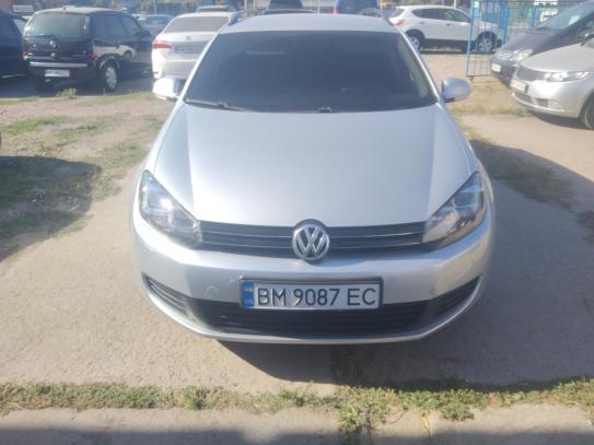 Volkswagen Golf 2011р. у розстрочку