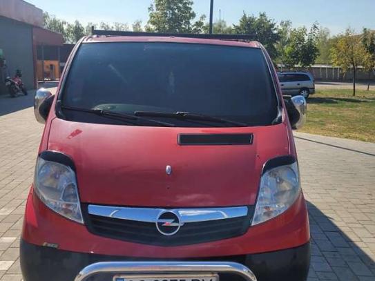 Opel Vivaro 2010р. у розстрочку