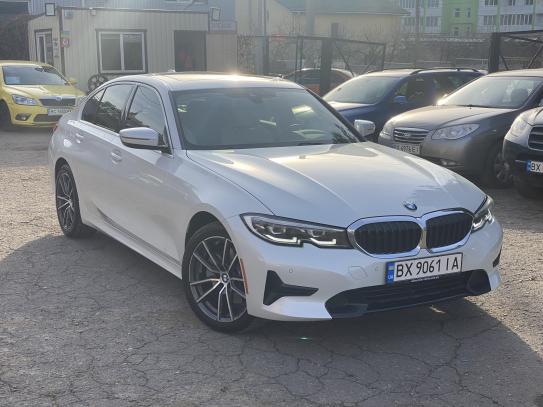 Bmw 320i 2019г. в рассрочку