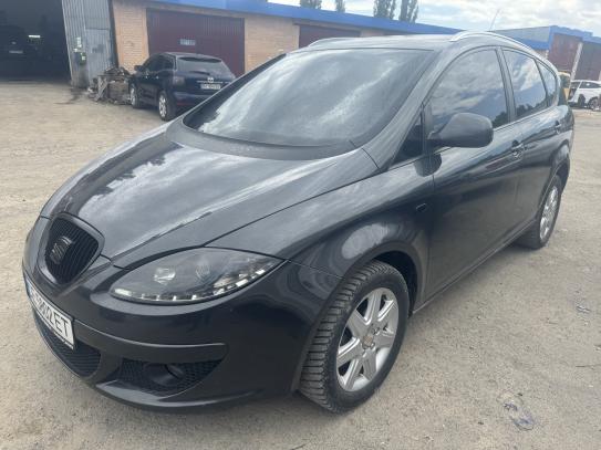 Seat Altea
                           2008г. в рассрочку