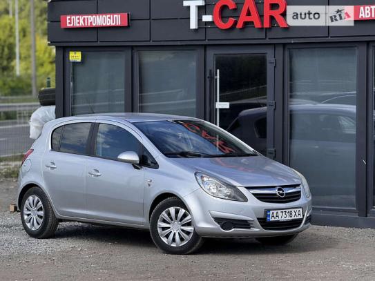 Opel Corsa 2011г. в рассрочку