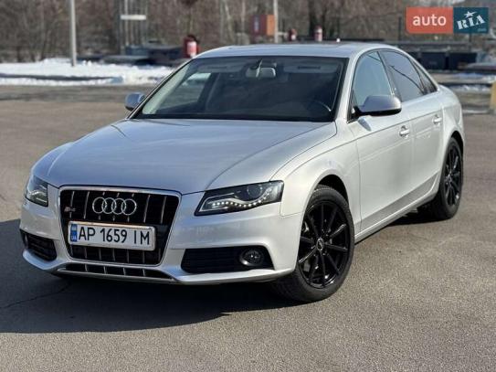 Audi A4                              2011г. в рассрочку