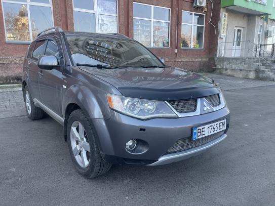 Mitsubishi Outlander
                       2007г. в рассрочку