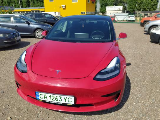 Tesla Model 3 2019г. в рассрочку