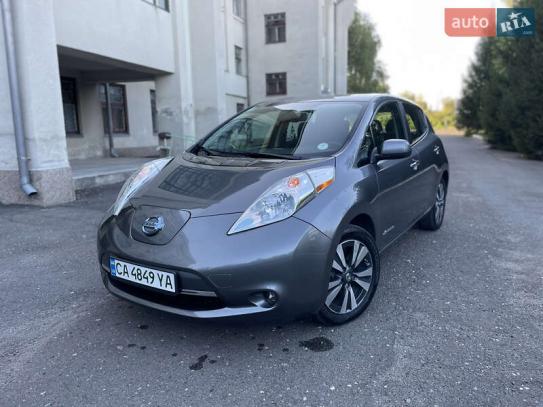 Nissan Leaf 2016р. у розстрочку