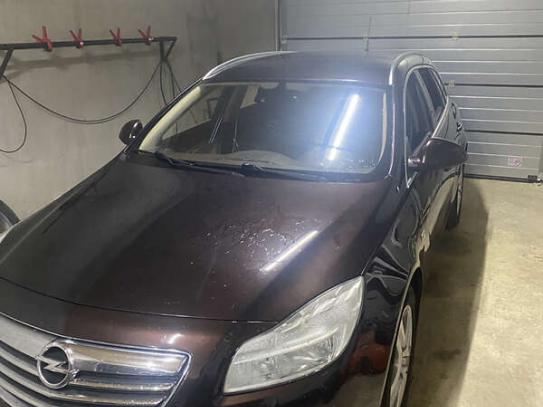 Opel Insignia 2011г. в рассрочку