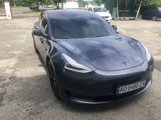 Tesla Model 3 2018г. в рассрочку