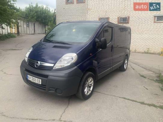 Opel Vivaro                          2012г. в рассрочку