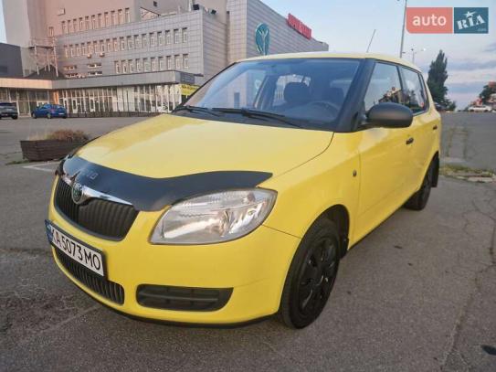 Skoda Fabia
                           2008г. в рассрочку