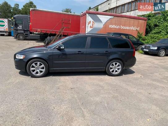 Volvo V50
                             2010г. в рассрочку