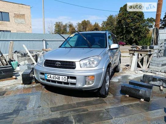 Toyota Rav4 2003р. у розстрочку