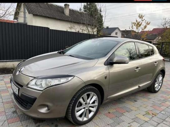 Renault Megane 2011г. в рассрочку