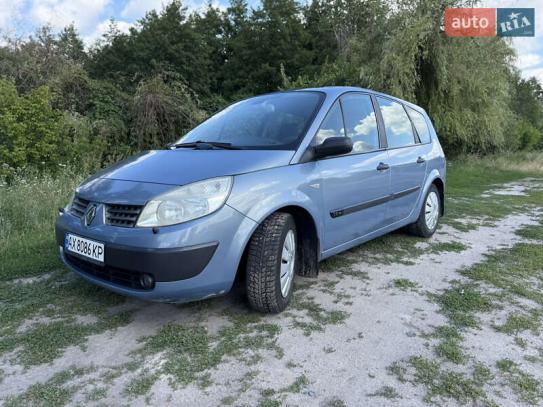 Renault Grand scenic                    2004г. в рассрочку