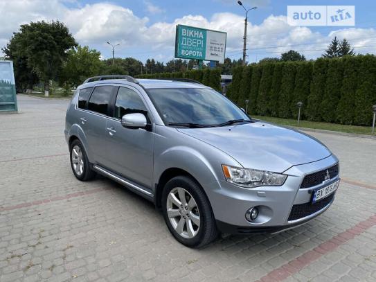 Mitsubishi Outlander 2010г. в рассрочку