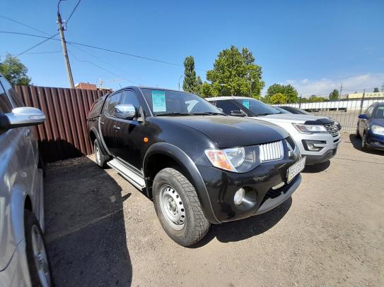 Mitsubishi L 200 2007р. у розстрочку