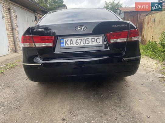 Hyundai Sonata                          2008г. в рассрочку