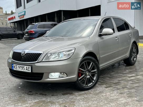 Skoda Octavia                         2012г. в рассрочку