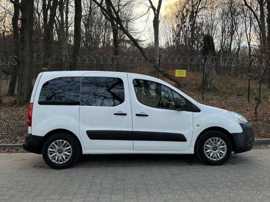 Citroen Berlingo
                        2010г. в рассрочку