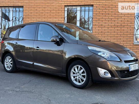 Renault Grand scenic 2010р. у розстрочку