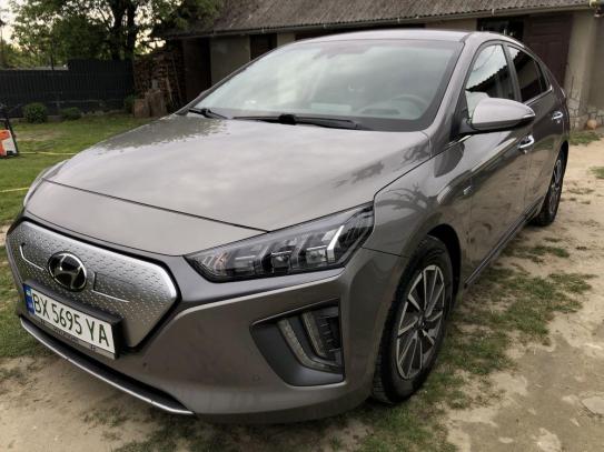 Hyundai Ioniq                           2019г. в рассрочку