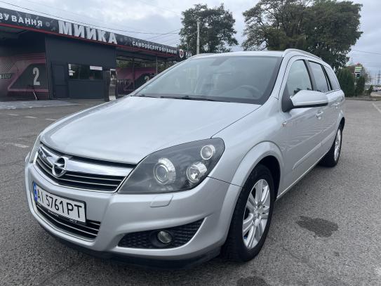 Opel Astra 2009р. у розстрочку