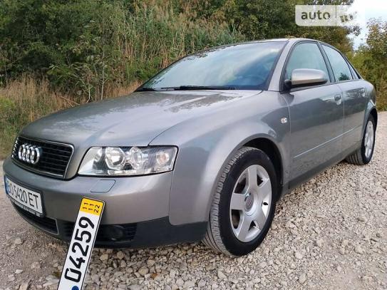 Audi A4 2003р. у розстрочку