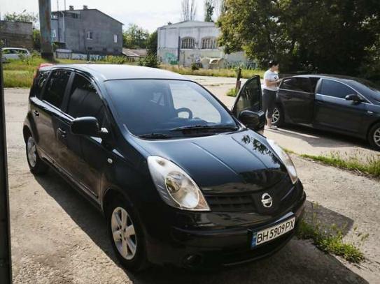 Nissan Note
                            2007г. в рассрочку