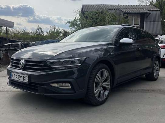 Volkswagen Passat
                          2019г. в рассрочку