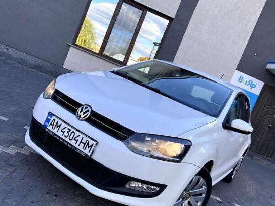 Volkswagen Polo 2011г. в рассрочку