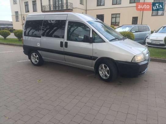 Peugeot Expert                          2006г. в рассрочку