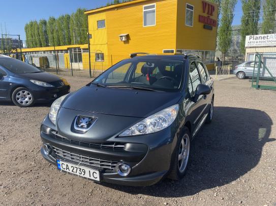 Peugeot 207
                             2008г. в рассрочку