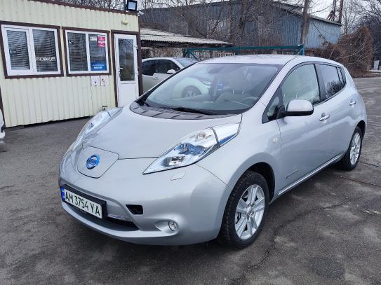 Nissan Leaf                            2012г. в рассрочку