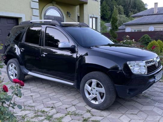 Dacia Duster
                          2010г. в рассрочку