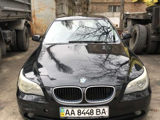 Bmw 523i 2005г. в рассрочку