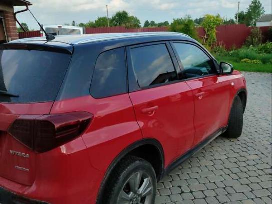 Suzuki Vitara                          2020г. в рассрочку