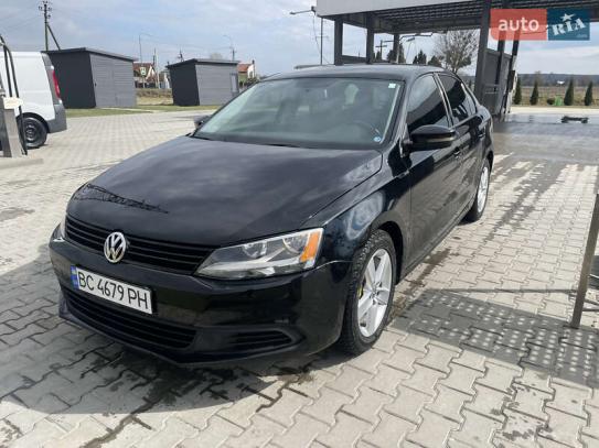 Volkswagen Jetta
                           2012г. в рассрочку