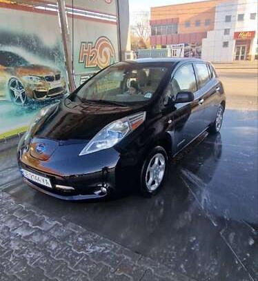 Nissan Leaf 2011р. у розстрочку