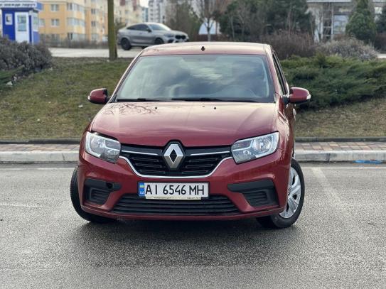 Renault Sandero                         2019г. в рассрочку