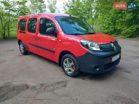 Renault Kangoo                          2015г. в рассрочку