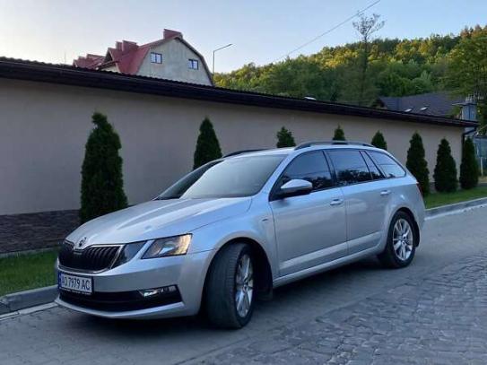 Skoda Octavia 2017р. у розстрочку